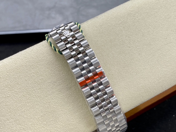 激安ロレックス着用イメージ